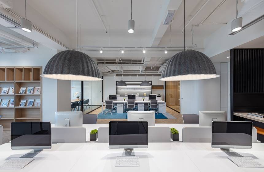 A Modern and Clear Office | Grande work+ Office Design