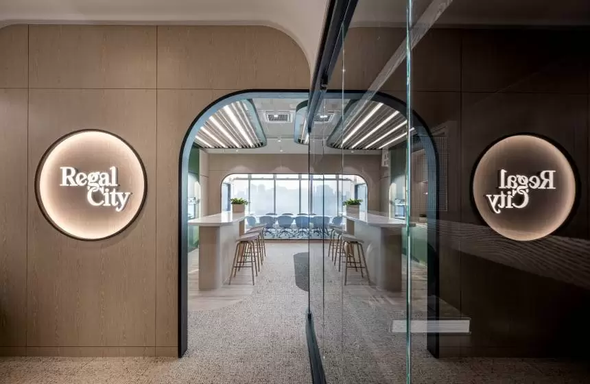 Regal City | Office Interior design showcase of Modern Chic